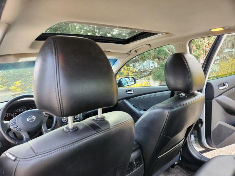 Nissan Altima 2.5 S 2010