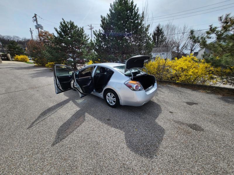 Nissan Altima 2.5 S 2010