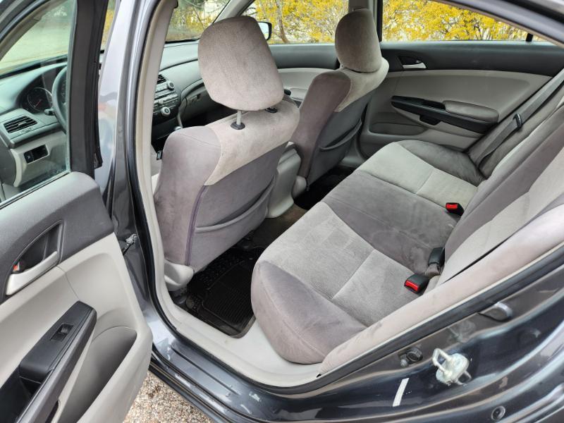 Honda Accord LX sedan AT 2009