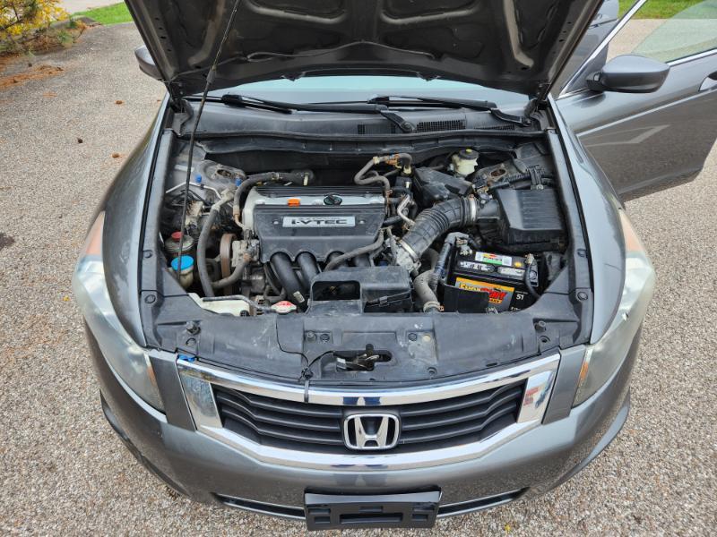 Honda Accord LX sedan AT 2009