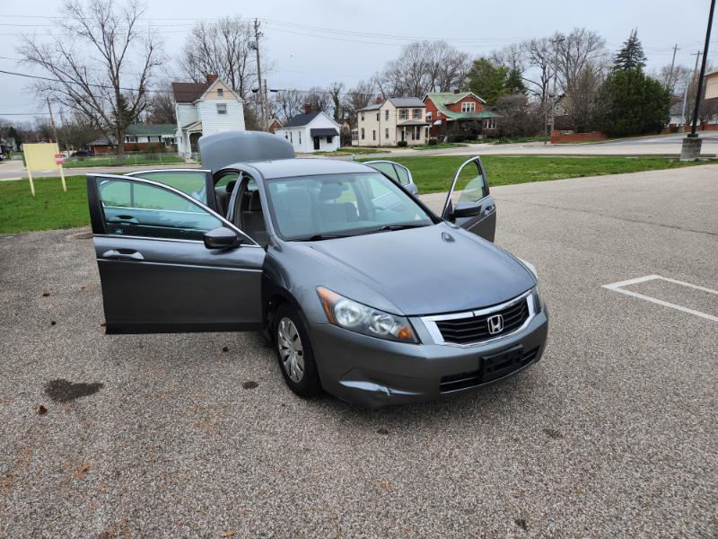 Honda Accord LX sedan AT 2009