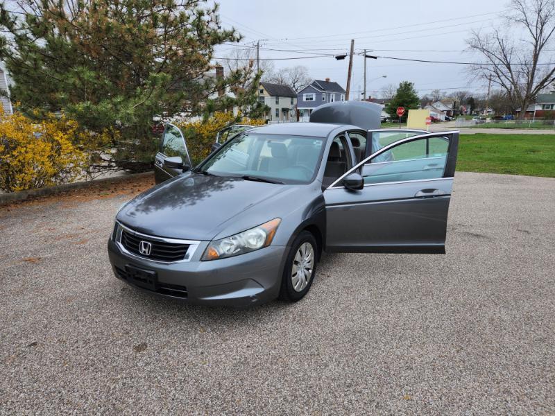 Honda Accord LX sedan AT 2009