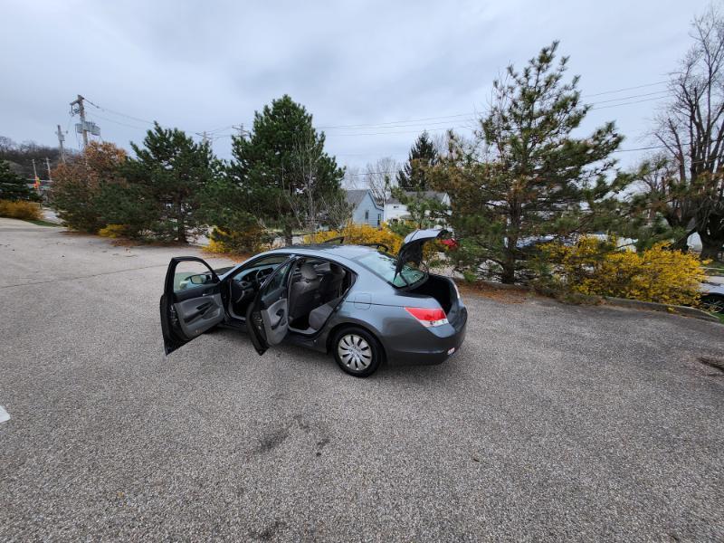 Honda Accord LX sedan AT 2009