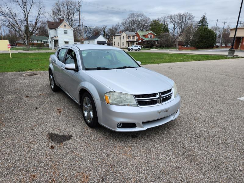 Dodge Avenger Lux 2011