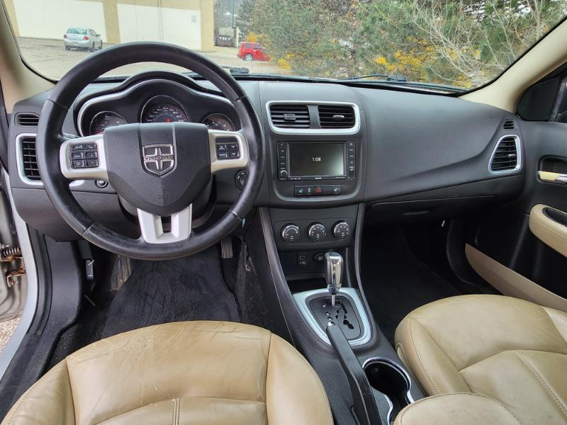 Dodge Avenger Lux 2011