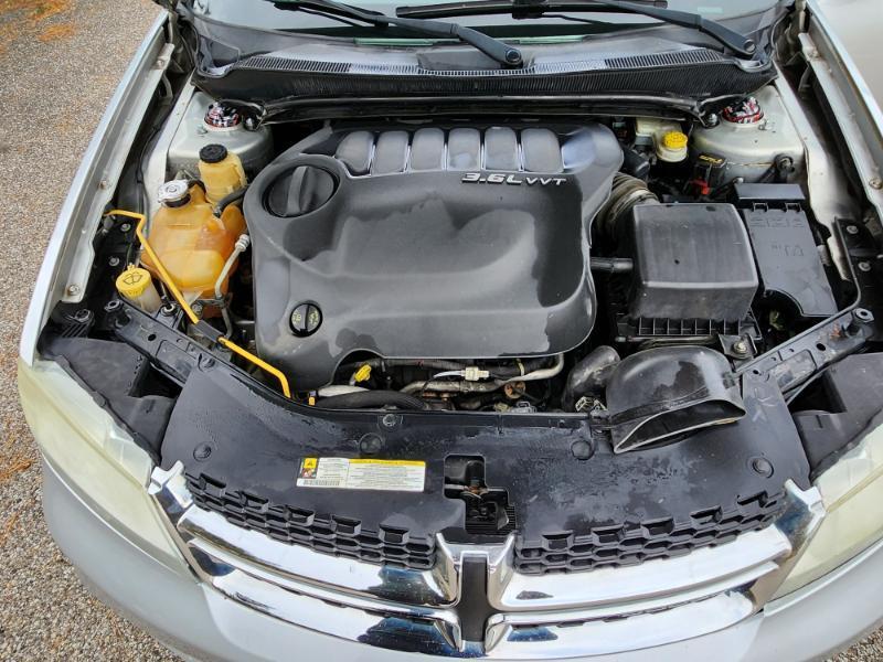 Dodge Avenger Lux 2011