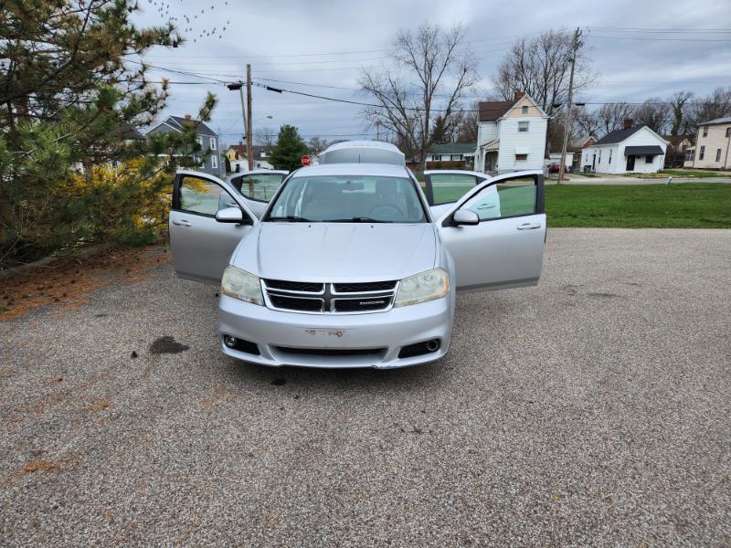 Dodge Avenger Lux 2011