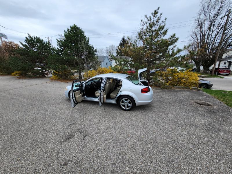 Dodge Avenger Lux 2011