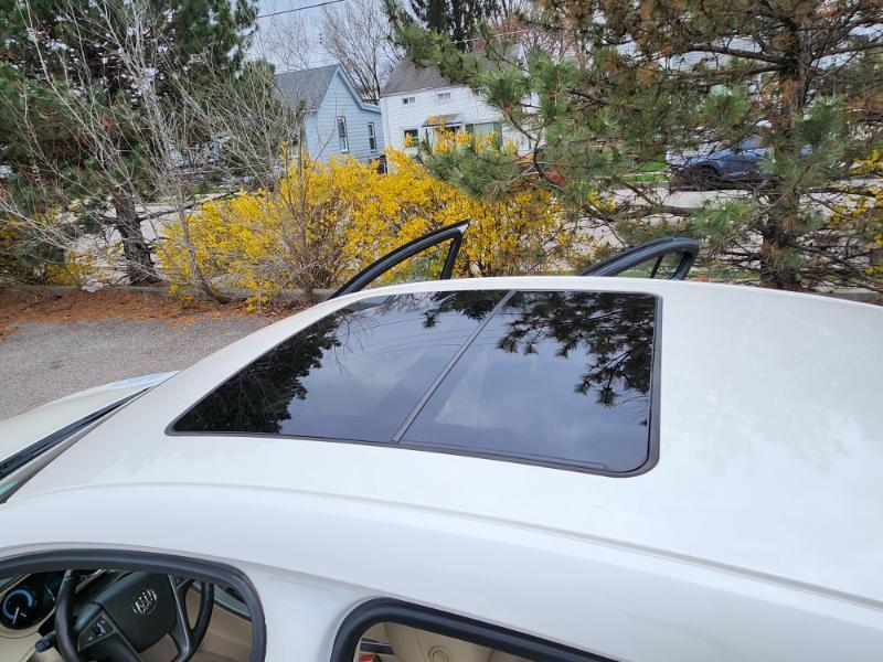 Buick LaCrosse Premium Package 2, w/Leather 2013