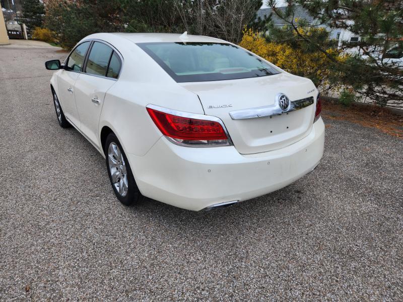 Buick LaCrosse Premium Package 2, w/Leather 2013