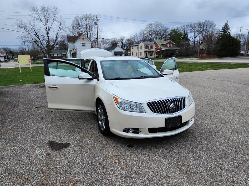 Buick LaCrosse Premium Package 2, w/Leather 2013