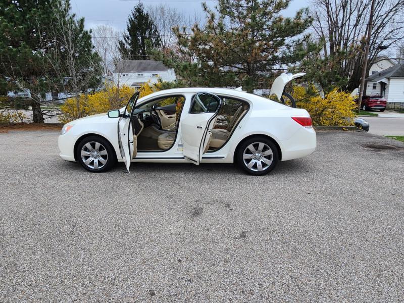 Buick LaCrosse Premium Package 2, w/Leather 2013
