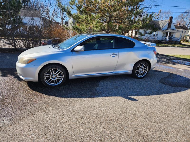 Scion tC Sport Coupe 2009