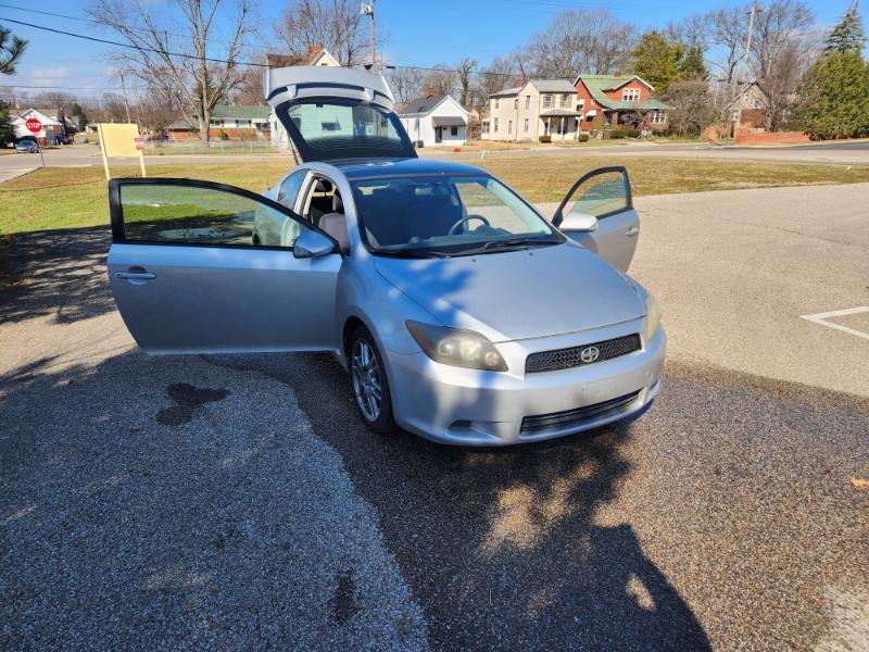 Scion tC Sport Coupe 2009