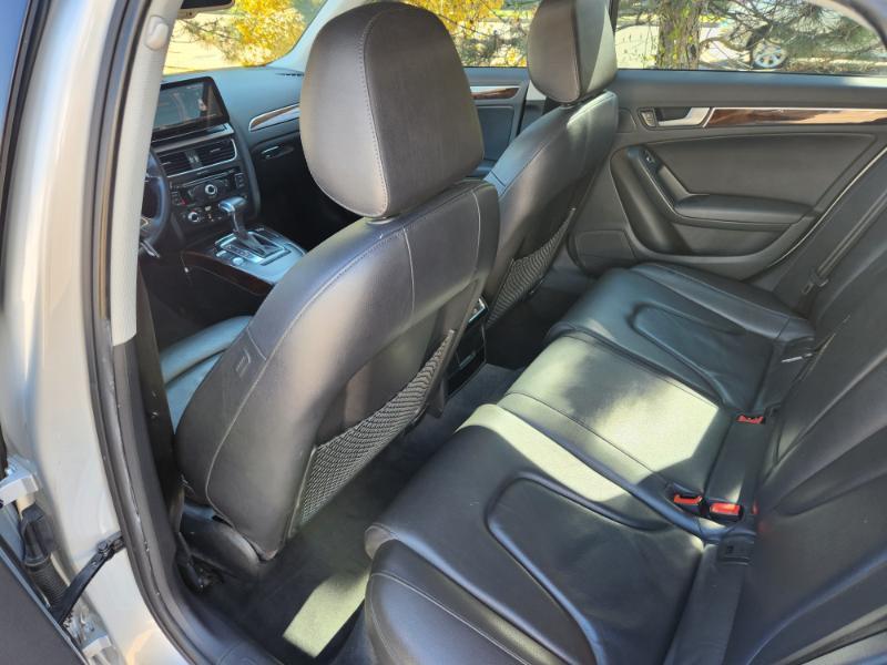 Audi A4 2.0T Sedan quattro Tiptronic 2013