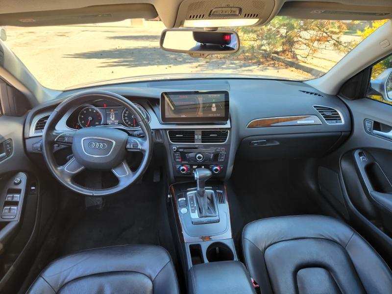 Audi A4 2.0T Sedan quattro Tiptronic 2013