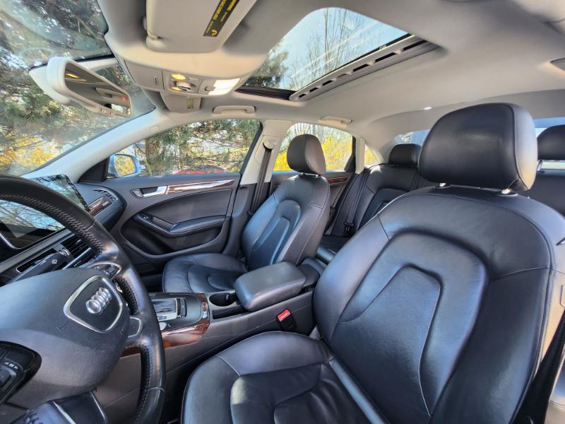 Audi A4 2.0T Sedan quattro Tiptronic 2013