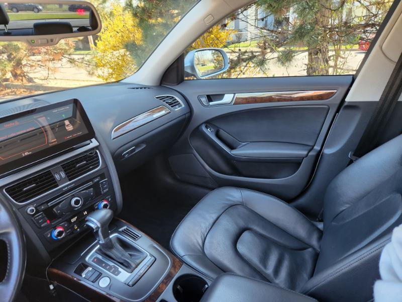 Audi A4 2.0T Sedan quattro Tiptronic 2013