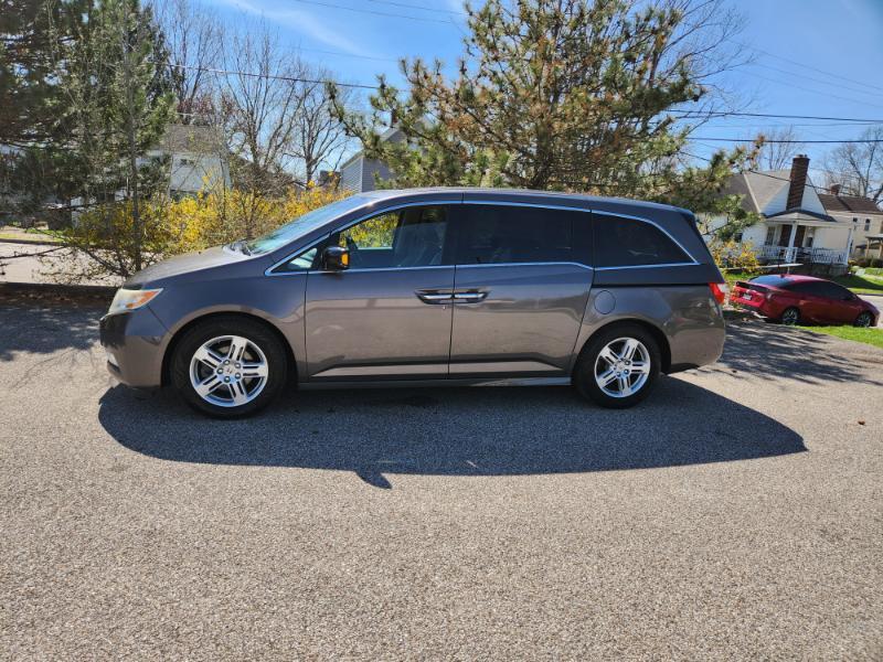 Honda Odyssey Touring 2012