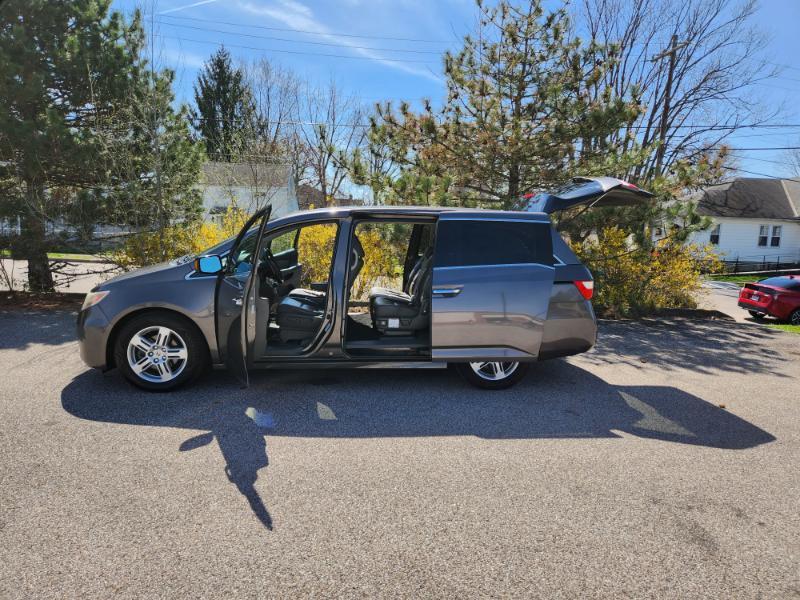 Honda Odyssey Touring 2012