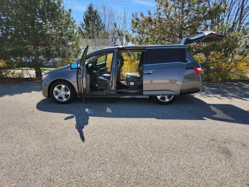 Honda Odyssey Touring 2012