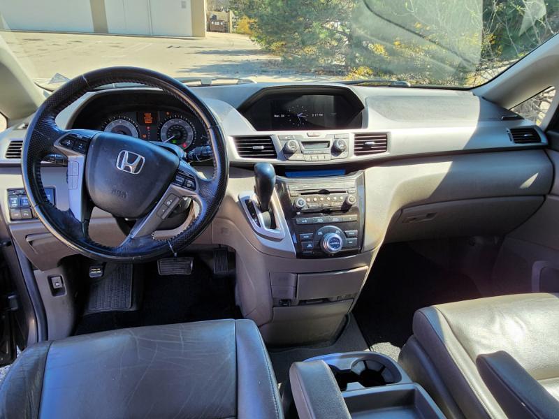 Honda Odyssey Touring 2012