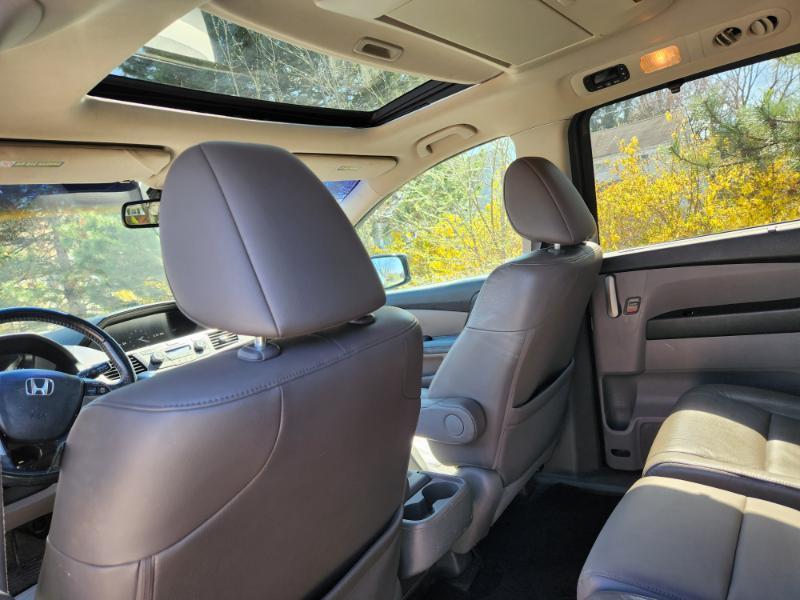 Honda Odyssey Touring 2012