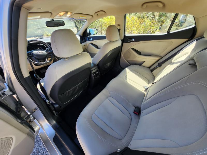 Kia Optima Hybrid Sedan 2012