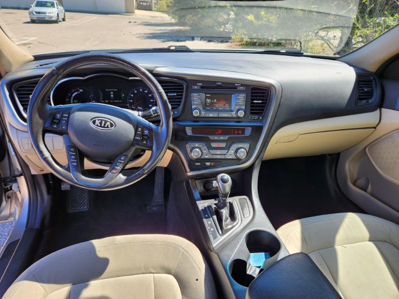 Kia Optima Hybrid Sedan 2012