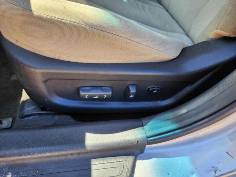 Kia Optima Hybrid Sedan 2012