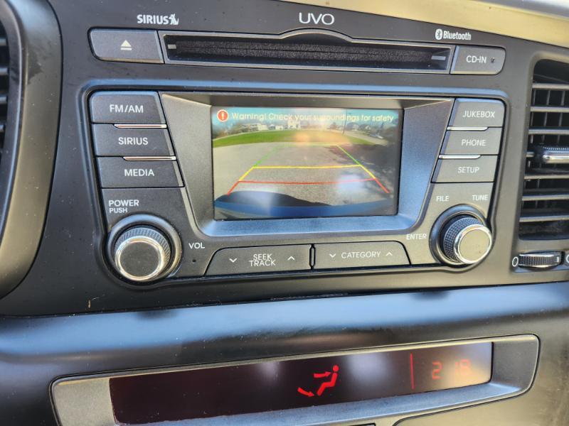 Kia Optima Hybrid Sedan 2012