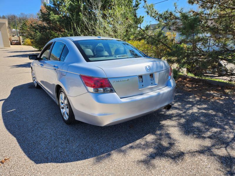 Honda Accord EX-L Sedan AT 2009
