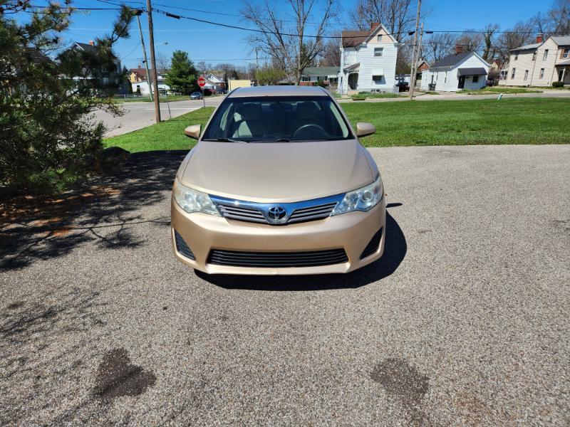 Toyota Camry L 2012