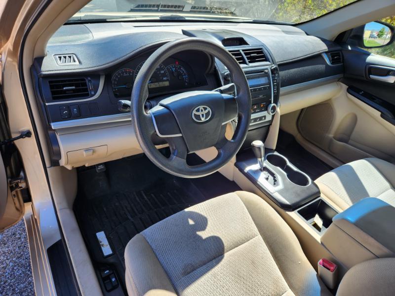 Toyota Camry L 2012