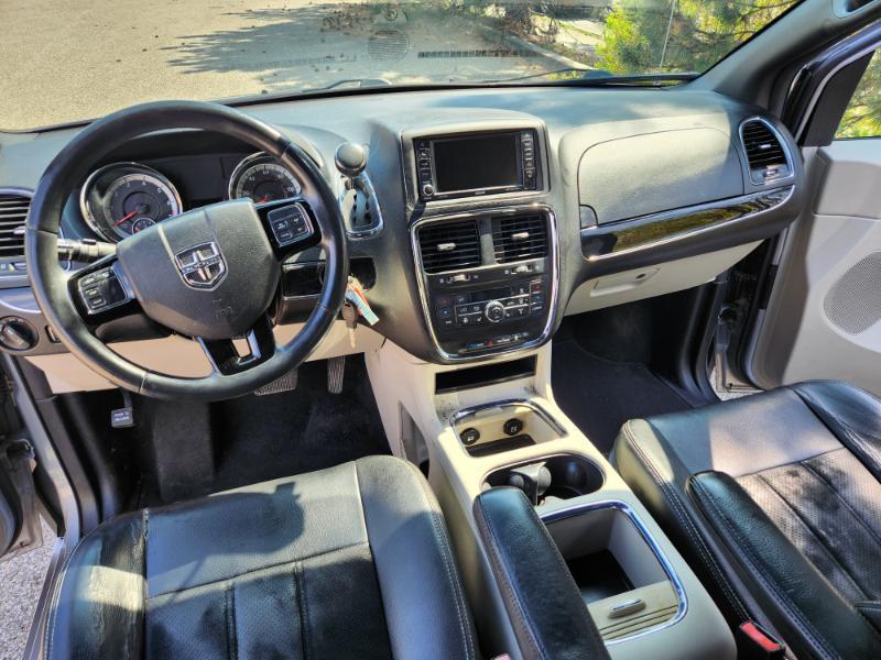 Dodge Grand Caravan SXT 2015