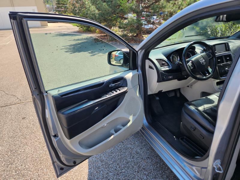 Dodge Grand Caravan SXT 2015