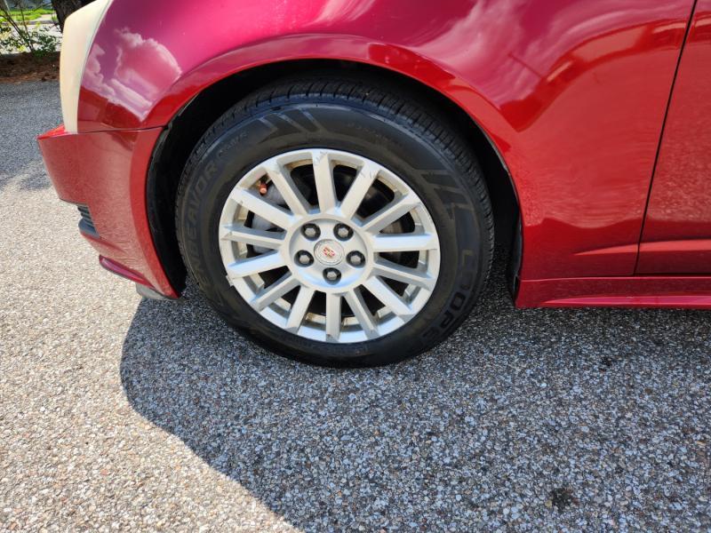 Cadillac CTS 3.0L Luxury AWD 2011