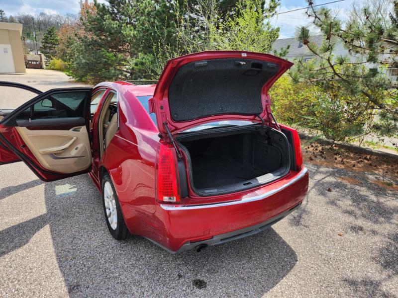 Cadillac CTS 3.0L Luxury AWD 2011