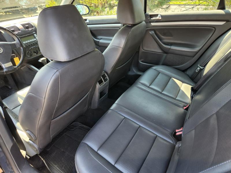 Volkswagen Jetta SE PZEV 2009