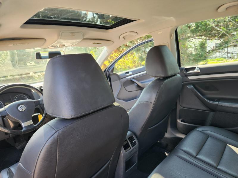 Volkswagen Jetta SE PZEV 2009