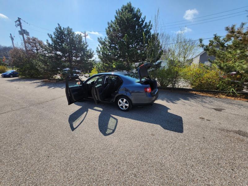 Volkswagen Jetta SE PZEV 2009