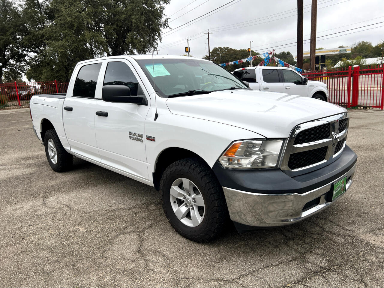 2017 RAM 1500 Tradesman Crew Cab SWB 4WD