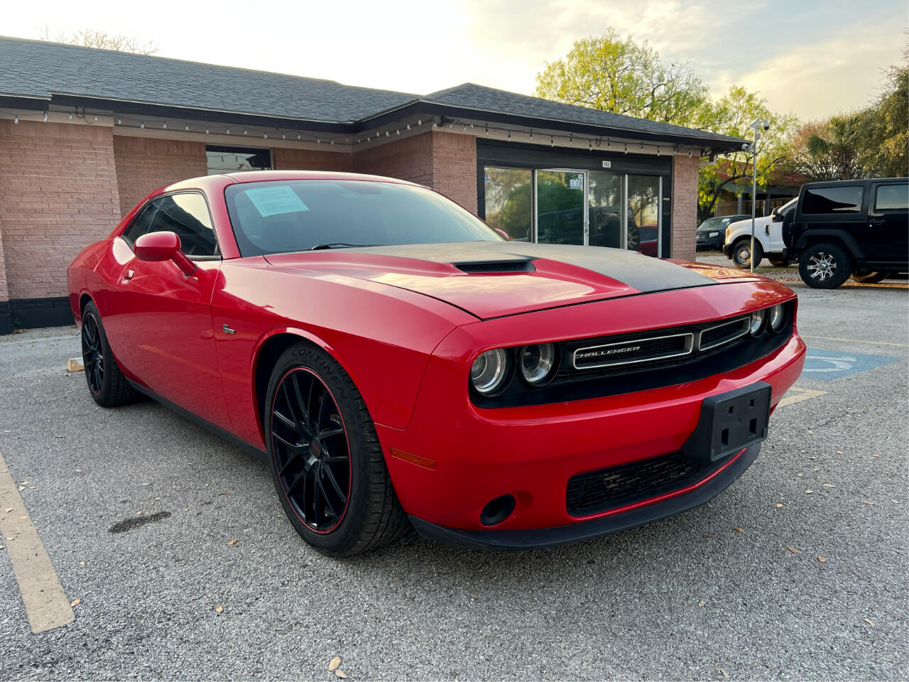 2015 Dodge Challenger SXT