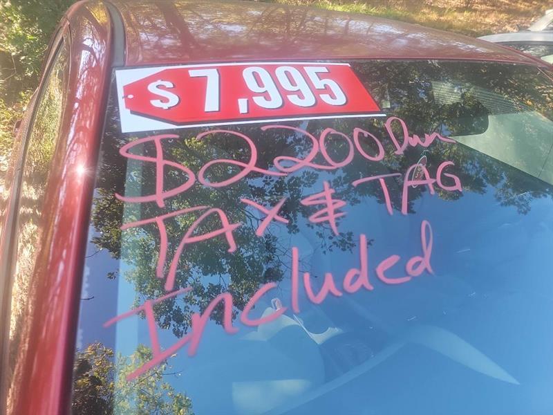 Toyota Corolla Base 5-Speed MT 2010