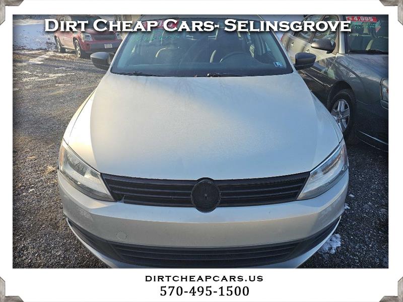 Volkswagen Jetta S 2011