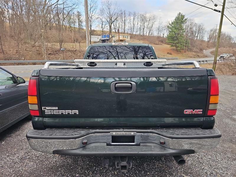 GMC Sierra 1500 Ext. Cab Long Bed 2WD 2005