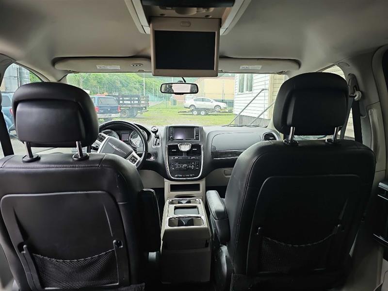 Chrysler Town & Country Touring 2014