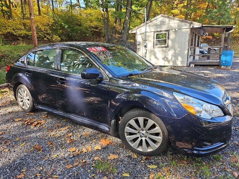 Subaru Legacy 2.5i Limited 2012