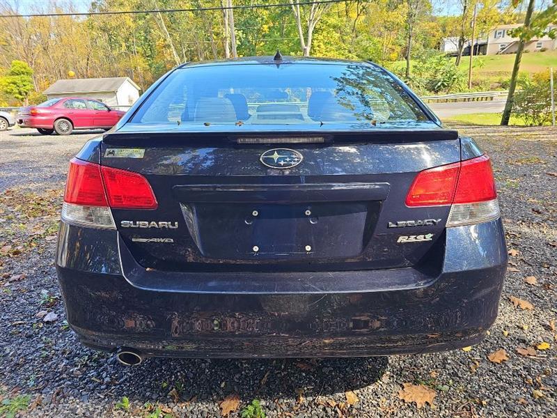 Subaru Legacy 2.5i Limited 2012