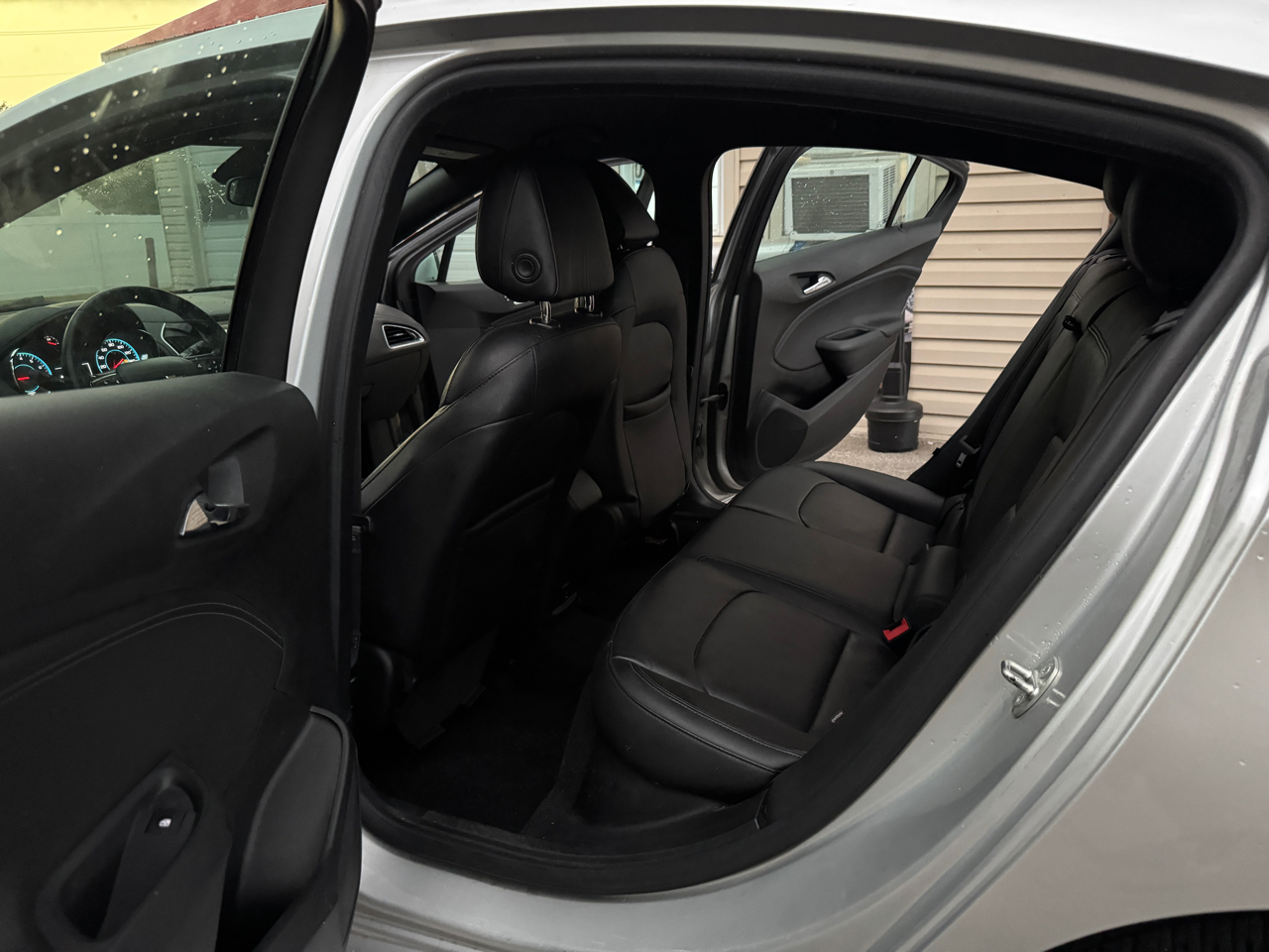 Chevrolet Cruze Premier Hatchback 2017 Chevrolet Cruze Premier Hatchback 2017